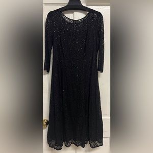 SLNY Like new evening dress Size 14